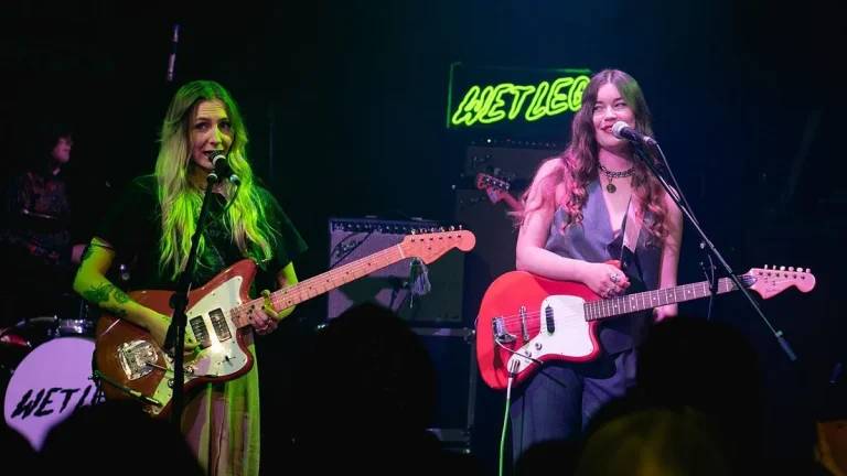 TikTok Hosts #AltMusic Livestream featuring Wet Leg Live